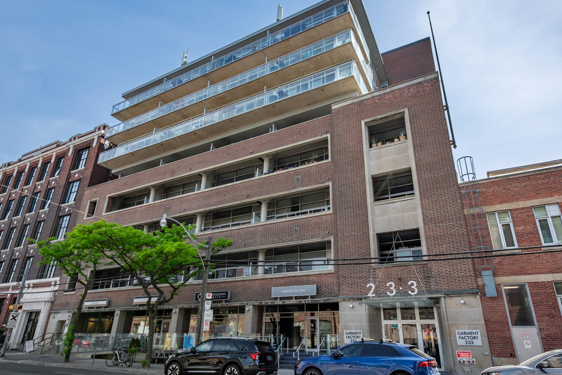 Garment Factory 233 building exterior on Carlaw